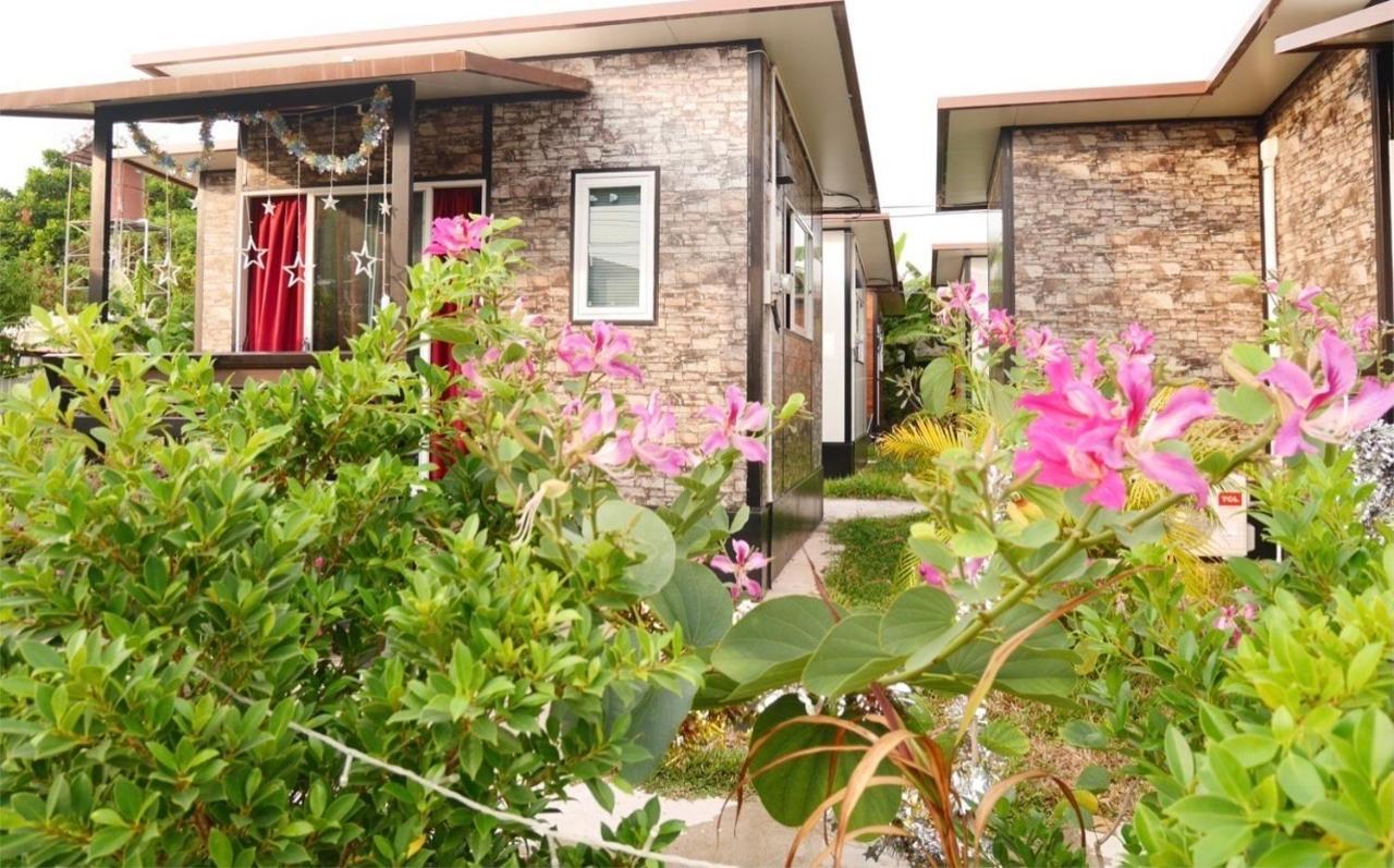 Kora-Great Airport Phuket Villa Nai Yang Luaran gambar
